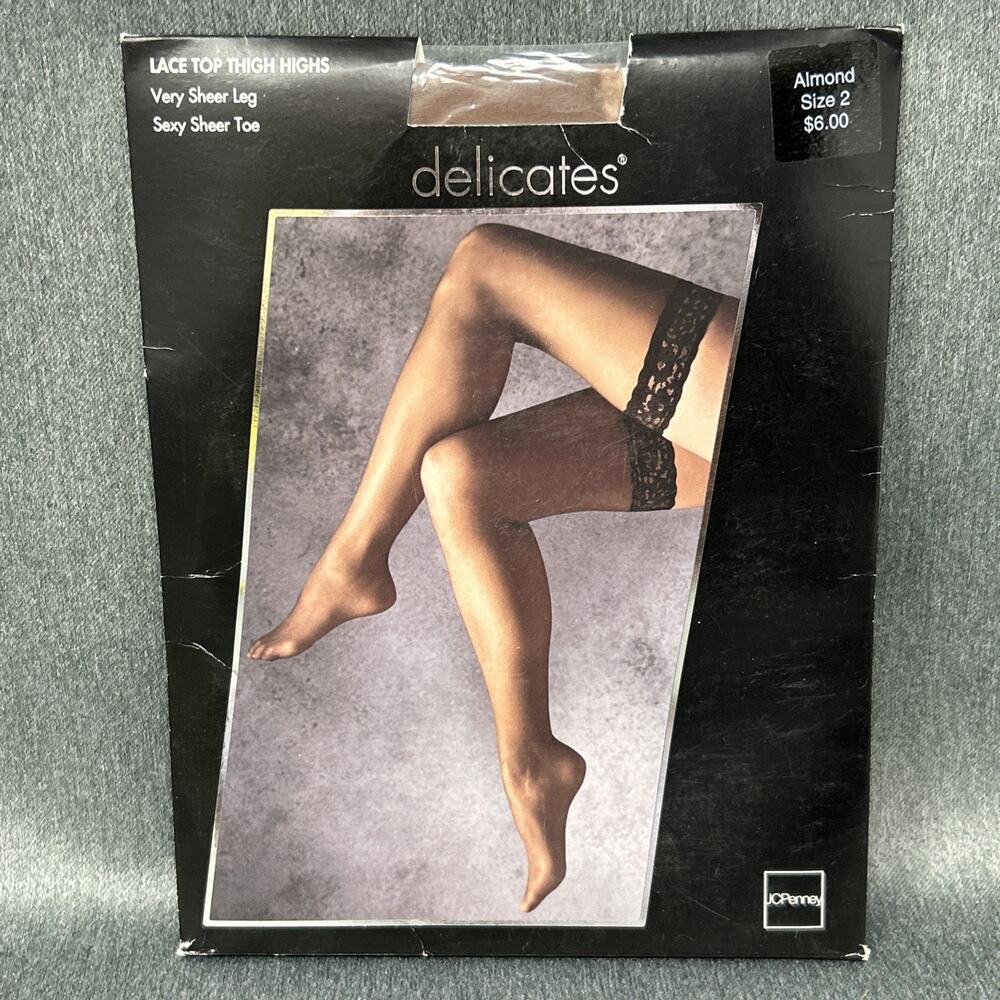 Vintage JCPenney Delicates Lace Top Thigh Highs Almond Size 2 110-180 LBS NOS